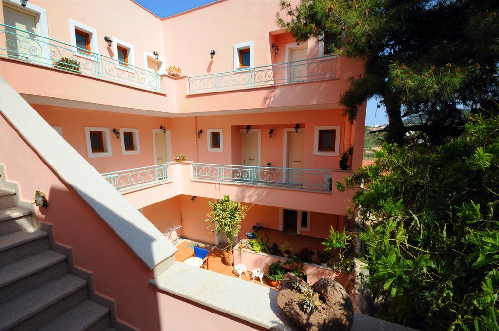 Aethrio Guesthouse Souvala Exterior photo
